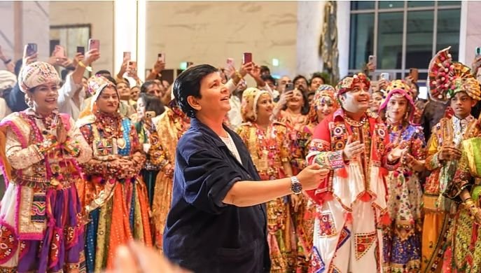 Falguni Pathak 1 1